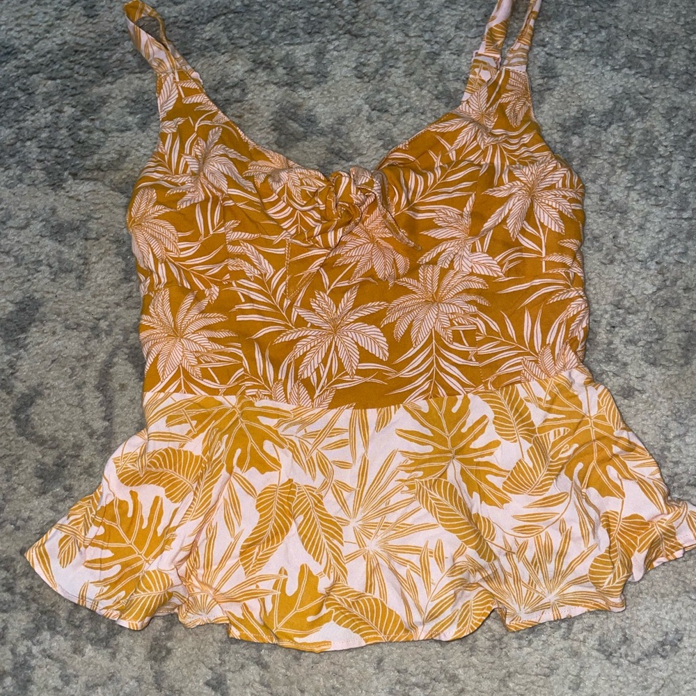 Jessica Simpson Orange and White Sleeveless Camisole with Ruffled Peplum
